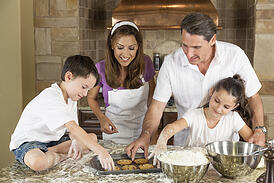 Family_Cooking_in_Kitchen